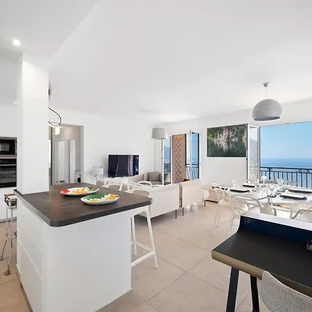 Beautiful With Sea View In Villa Rocabruna