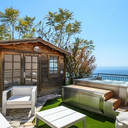 Beautiful With Sea View In Villa