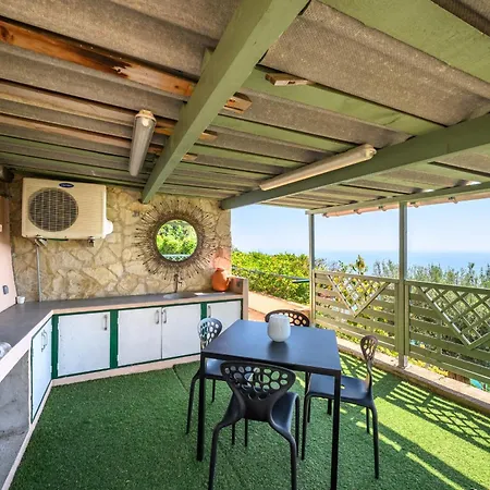 Villa Beautiful With Sea View In Rocabruna