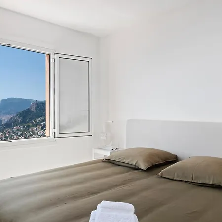 Villa Beautiful With Sea View In