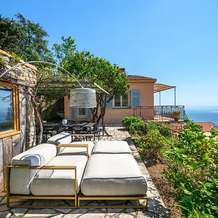 Beautiful With Sea View In Villa Rocabruna