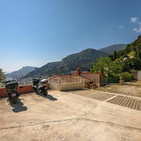 Beautiful With Sea View In Villa Roquebrune-Cap-Martin