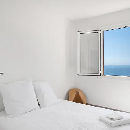 Beautiful With Sea View In